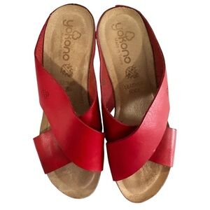 Yokono Red leather wedge sandals 8